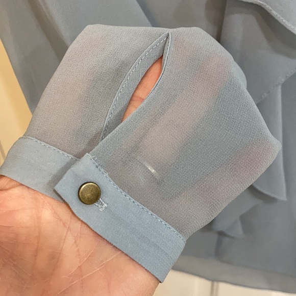 Beautiful Chiffon Blouse - Picture 3 of 3